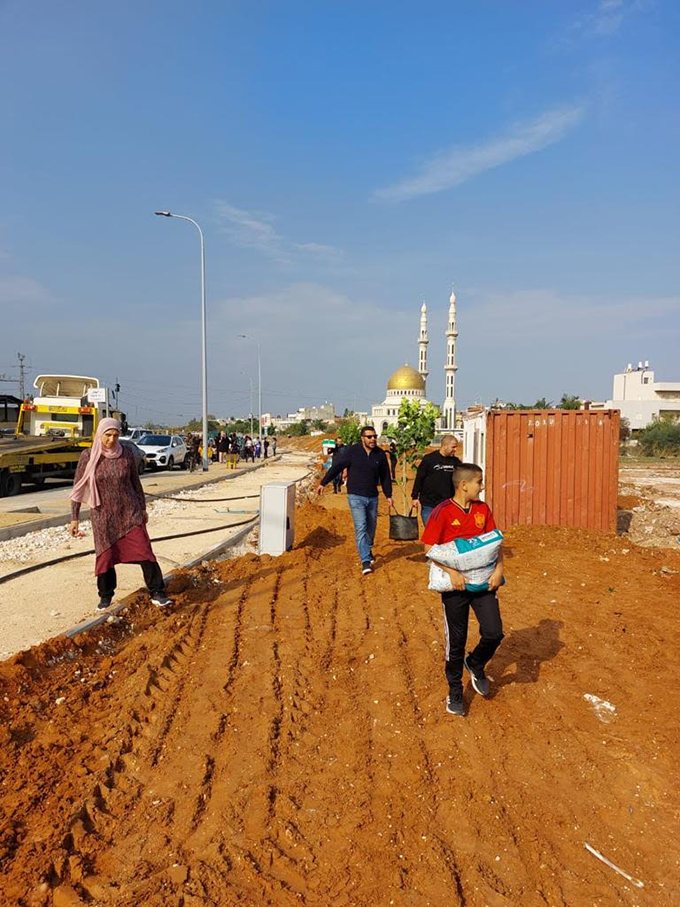 اقامة حديقة جماهيرية في جلجولية 